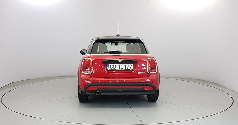 MINI Cooper cena 85900 przebieg: 31000, rok produkcji 2022 z Międzyzdroje małe 596